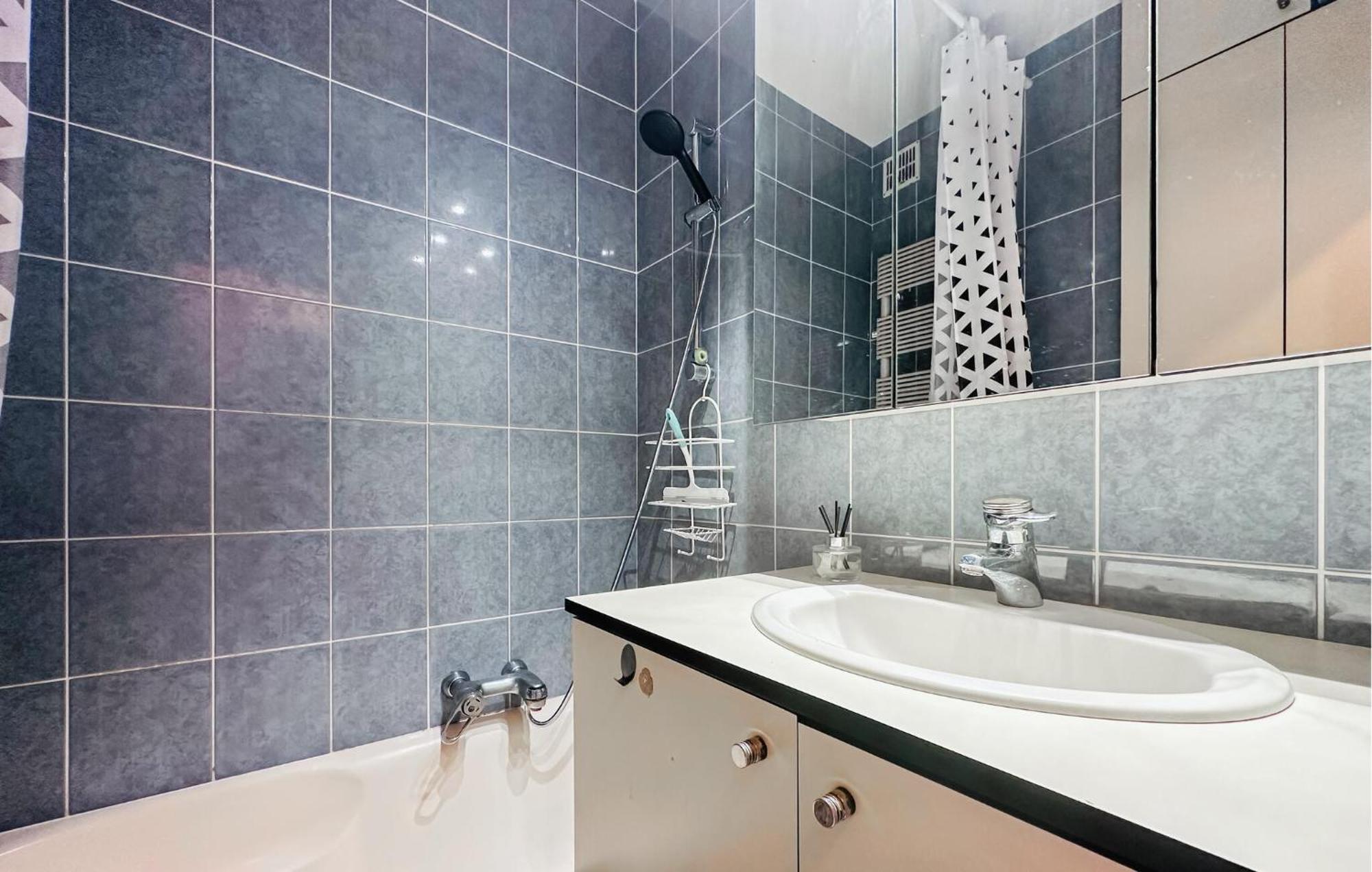 Appartement Gorgeous In With Kitchen *